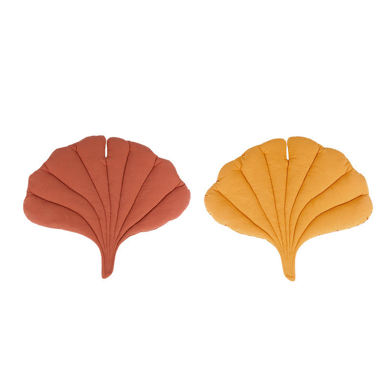 Leaf-Shaped Soft Bed Mat