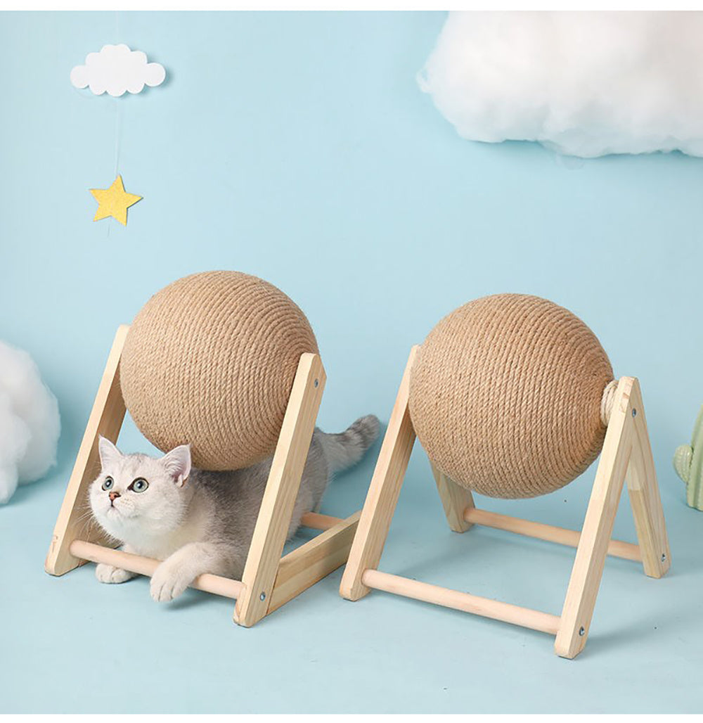 Vertical Sisal Cat Toy with Catching Ball