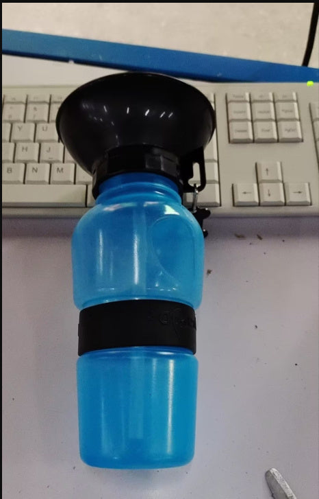 Squeeze-Type Portable Pet Water Bottle