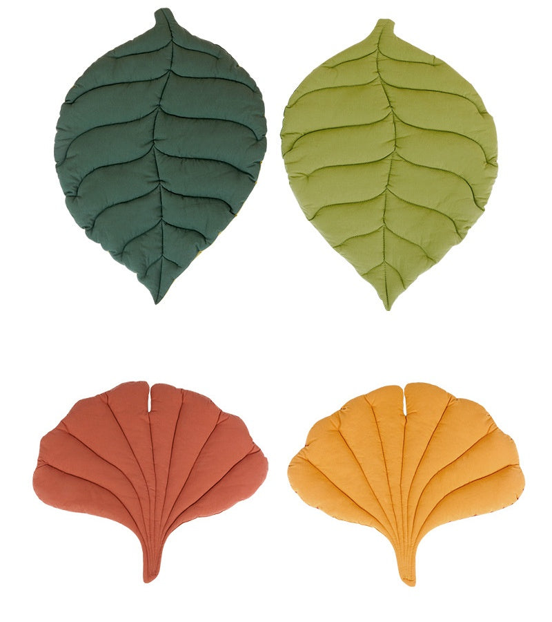 Leaf-Shaped Soft Bed Mat