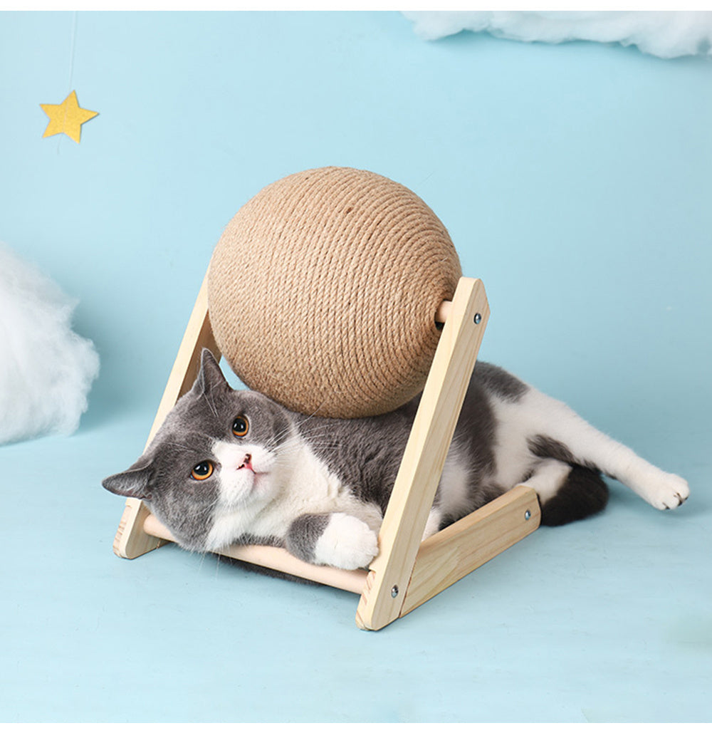 Vertical Sisal Cat Toy with Catching Ball