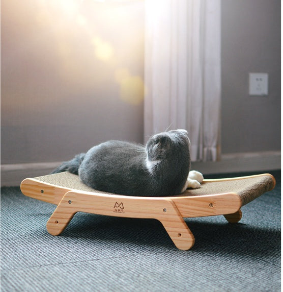 Deformable Vertical Cat Bed with Replaceable Corrugated Scratching Core
