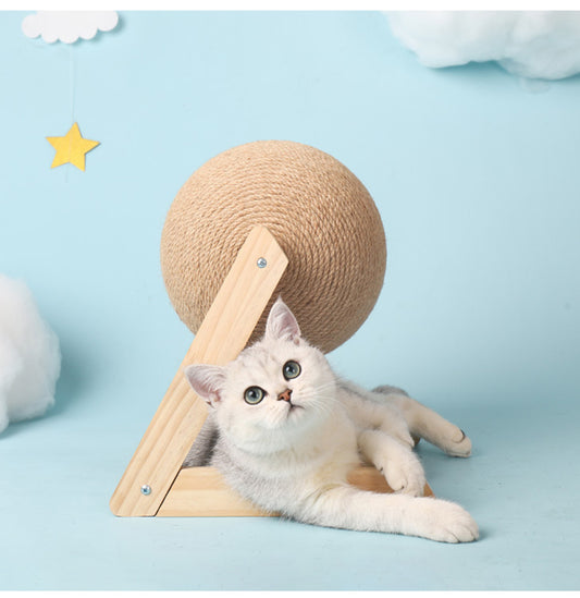 Vertical Sisal Cat Toy with Catching Ball